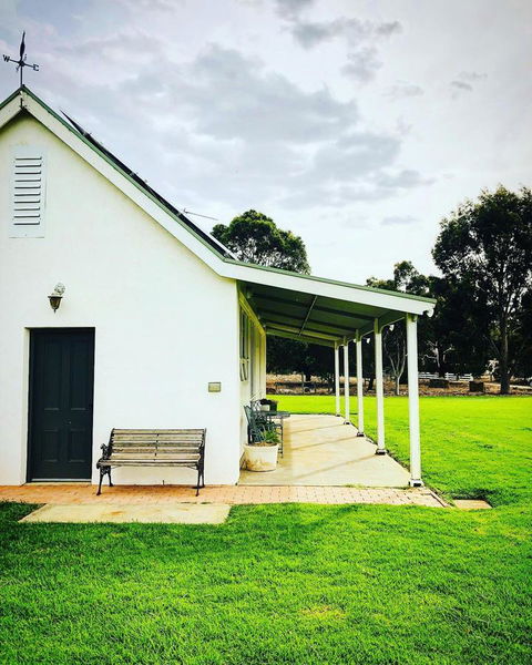 The Lake House Retreat - eAccommodation 25