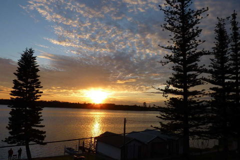 Lakeside Waterfront Apartment The Entrance - eAccommodation 28