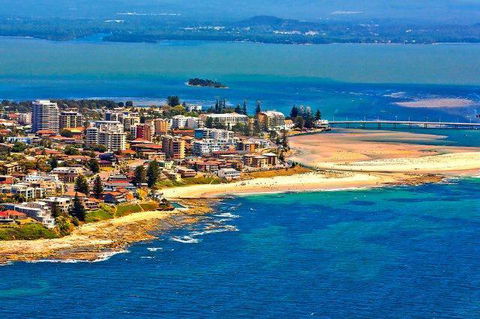 Lakeside Waterfront Apartment The Entrance - eAccommodation 41