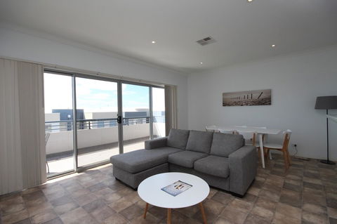 Wallaroo Marina Apartments - eAccommodation 25