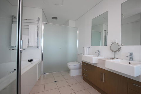 Wallaroo Marina Apartments - eAccommodation 13