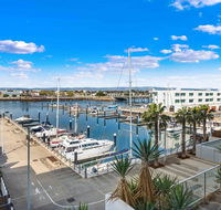 Port Adelaide Executive Waterfront Apartment - eAccommodation