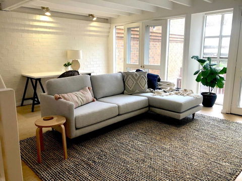 The Loft - Beautiful Central Barossa Apartment - eAccommodation 0