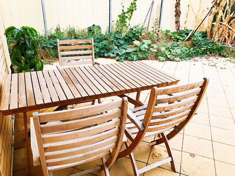 Beautiful Garden House - eAccommodation 22