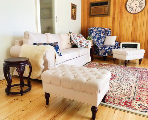 Beautiful Garden House - eAccommodation 0