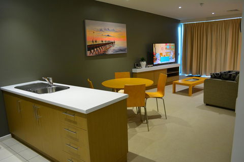 Wallaroo Marina Luxury Apartment - eAccommodation 7