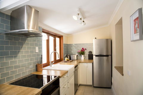 Wayfarers Cottage - eAccommodation 2