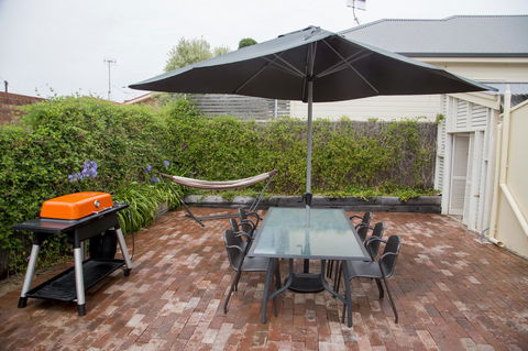Wayfarers Cottage - eAccommodation 12