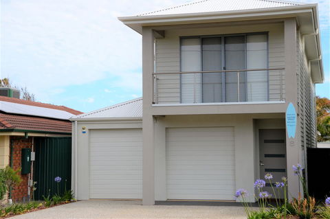 Eastern Breeze - eAccommodation 37