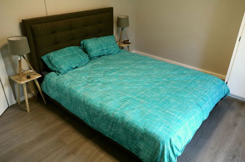 The Purple Door On Seaview - eAccommodation 13