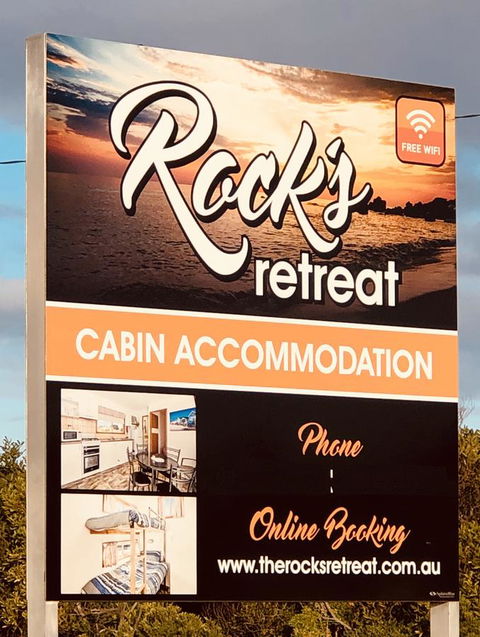 Rocks Retreat Cabin - Dolphin - eAccommodation 1