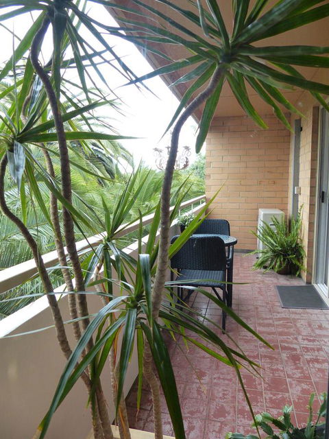 Monaco Court Apartment Adelaide - eAccommodation 13