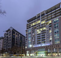 Oaks Embassy - eAccommodation