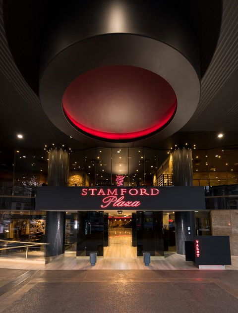 Stamford Plaza Adelaide - eAccommodation 1
