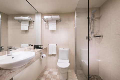 Stamford Plaza Adelaide - eAccommodation 18