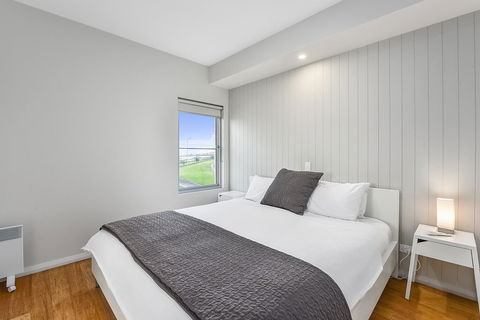 Aloha Waterfront Properties - eAccommodation 13