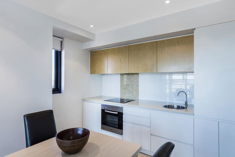 IStay Precinct Adelaide - eAccommodation 14