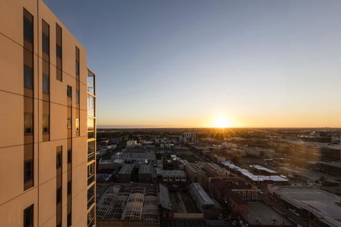 IStay Precinct Adelaide - eAccommodation 6