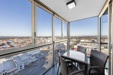IStay Precinct Adelaide - eAccommodation 20