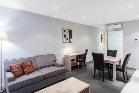 IStay Precinct Adelaide - eAccommodation 17