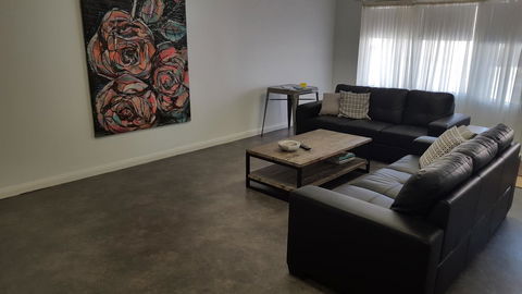 Aart Apartments - eAccommodation 9