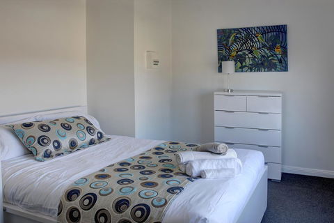 Aart Apartments - eAccommodation 24