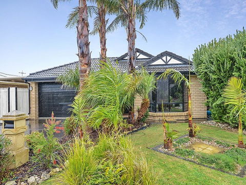 Lakeside - Encounter Bay - eAccommodation 1