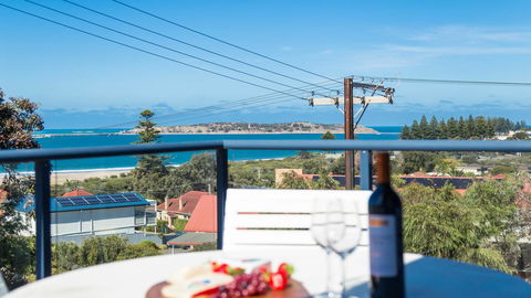 Victor Apartments - eAccommodation 27