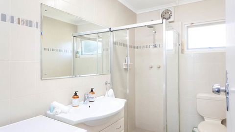 Victor Apartments - eAccommodation 19