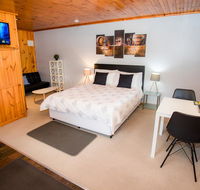 Seppelts View Cabins - eAccommodation