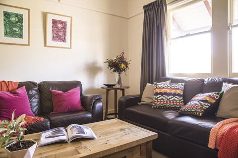 Mataro Cottage - eAccommodation 19
