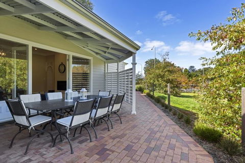 Grandview Accommodation - The Elm Tree Apartments - eAccommodation 26