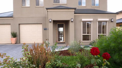 Rezare House Bed & Breakfast - eAccommodation 1