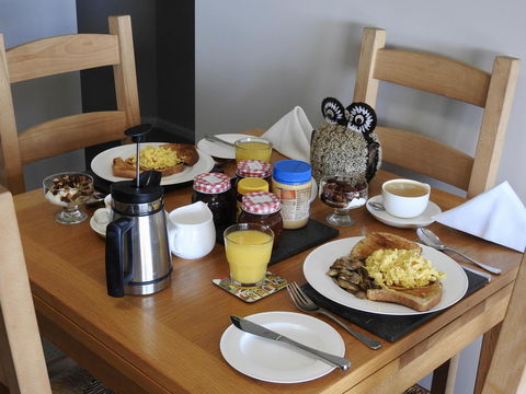 Rezare House Bed & Breakfast - eAccommodation 30