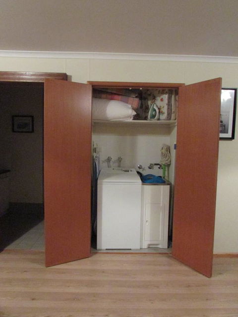 Lazy Days Cottage - Victor Harbor - eAccommodation 18