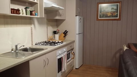 Little Para Cottage Tanunda - eAccommodation 6