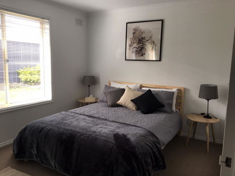 Windsor Gardens Home - eAccommodation 3
