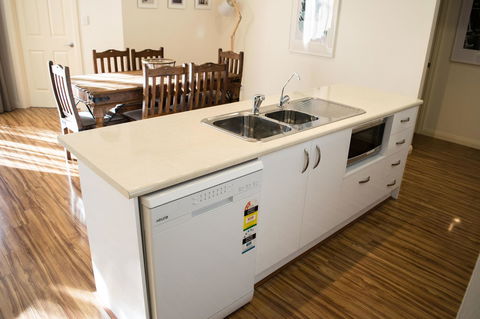 Longreach At Port Elliot - eAccommodation 11