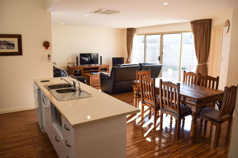 Longreach At Port Elliot - eAccommodation 8