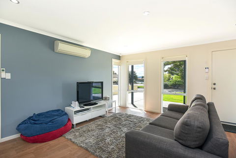 'Hope House' - Encounter Bay - eAccommodation 9