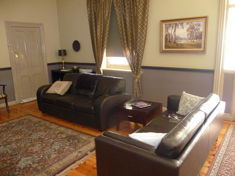 Country Bakehouse Accommodation - eAccommodation 4