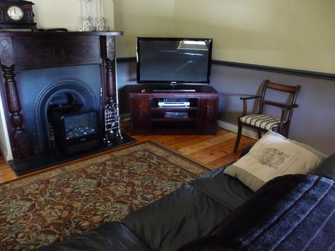 Country Bakehouse Accommodation - eAccommodation 10