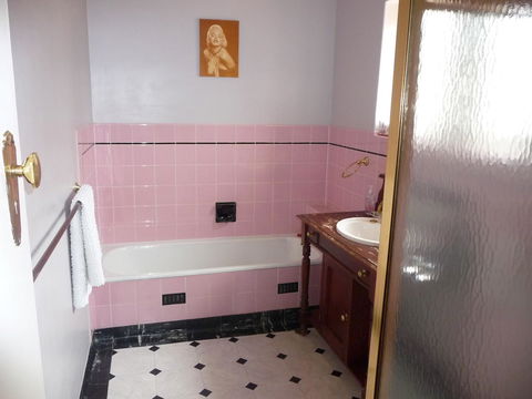 Country Bakehouse Accommodation - eAccommodation 17