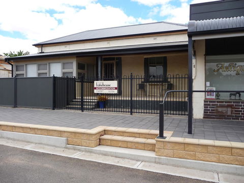 Country Bakehouse Accommodation - eAccommodation 0