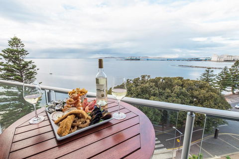 Port Lincoln Hotel - eAccommodation 31