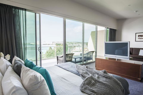 Port Lincoln Hotel - eAccommodation 36