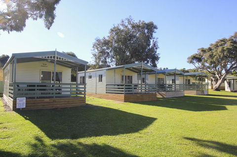 Beachside Holiday Park - eAccommodation 1
