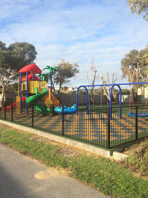 Beachside Holiday Park - eAccommodation 14