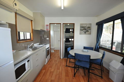 Beachside Holiday Park - eAccommodation 12