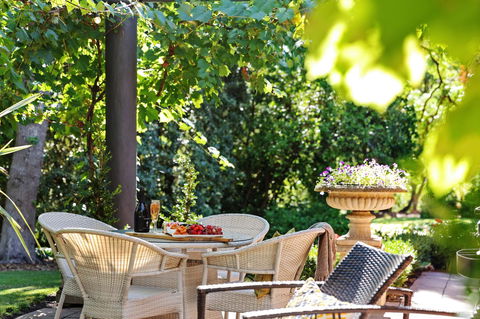 Adelaide Hills Retreats - eAccommodation 10